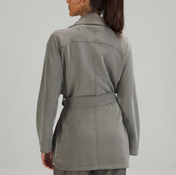 Lululemon Softstreme Belted Wrap green size s/xs - Picture 3 of 10